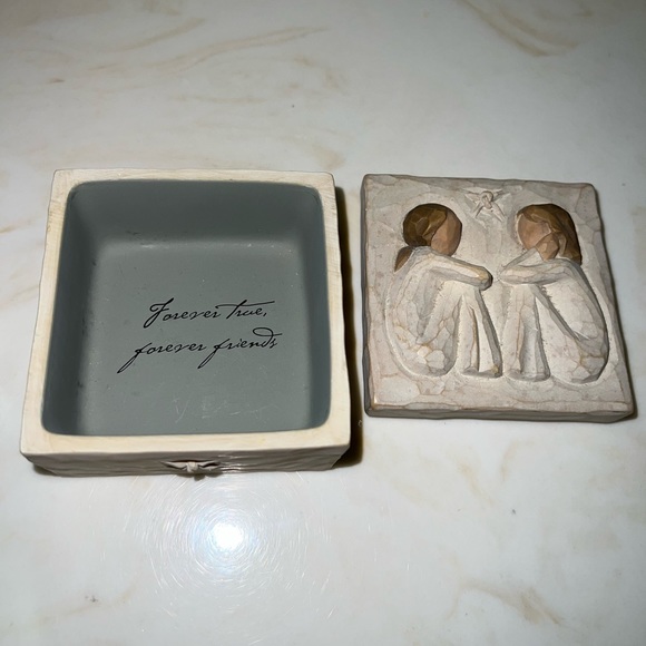 Willow Tree Friendship Trinket Box - Picture 4 of 7
